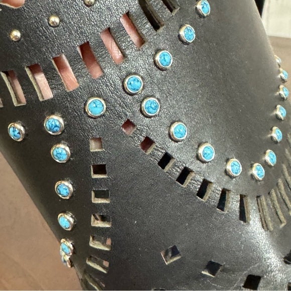 GUCCI LIKA Semi Precious Gemstones Laser cut leather Black Stilettos 7 EUC - Picture 17 of 17